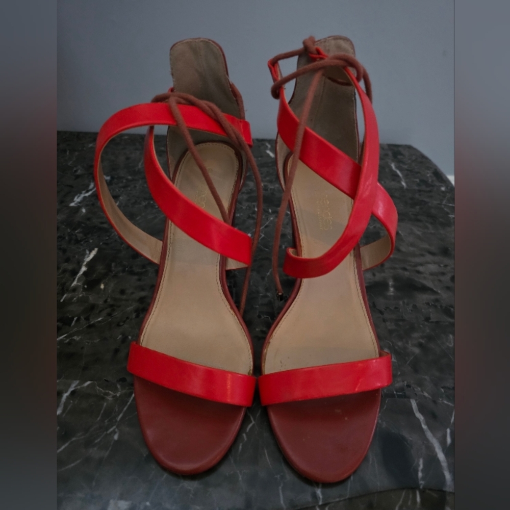 Eva Mendez Elegant Red Strappy Sandals